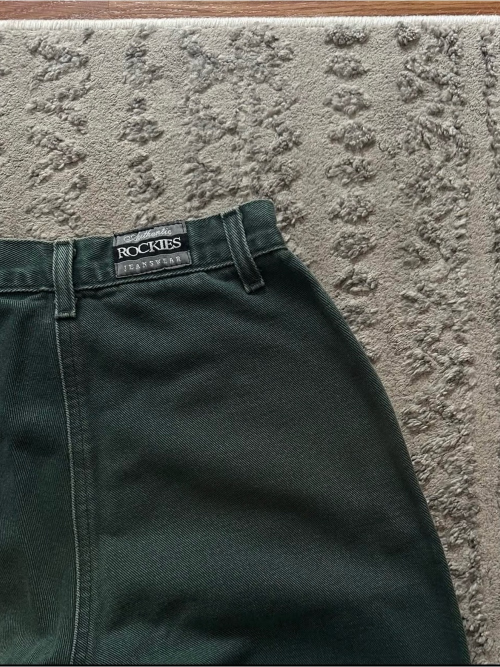 Super Cute Women’s Vintage Emerald Green Rockies Jeans